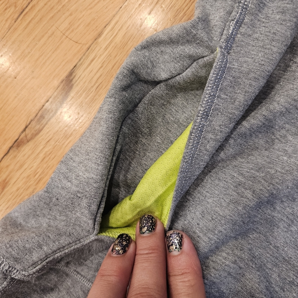 Lululemon Mudra SS Sweatshirt Size 4 - Picture 5 of 8